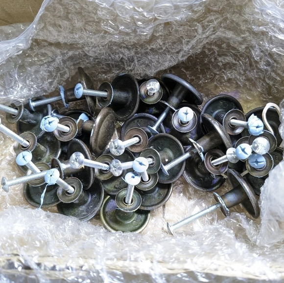 Vintage cabinet knobs drawer pulls, 24 - Picture 3 of 5